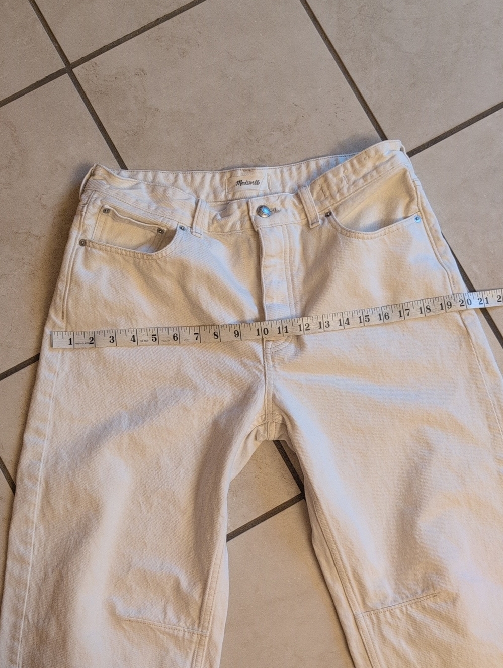 NEW Madewell The Darted Barrel-Leg Jean Vintage Canvas White Size 28 - Picture 9 of 12